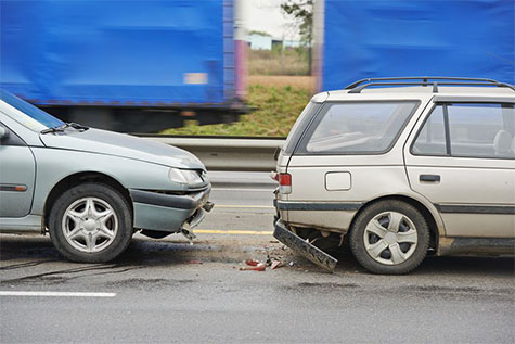 Low-impact rear-end collision auto accident